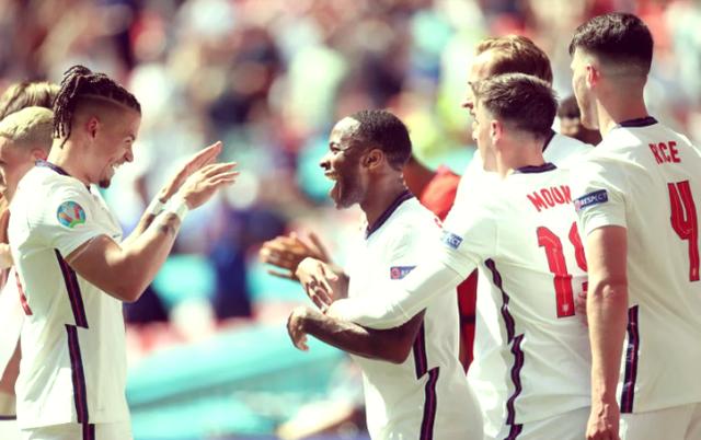 九游体育直播-苏格兰队在欧预赛中喜迎佳绩!