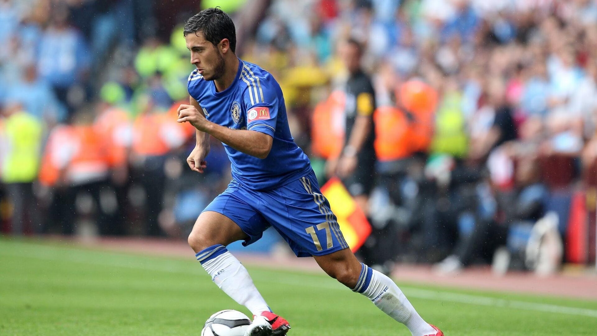 九游体育直播-赛道上的双重奏,索伯轻取雷诺,汉密尔顿率队登顶